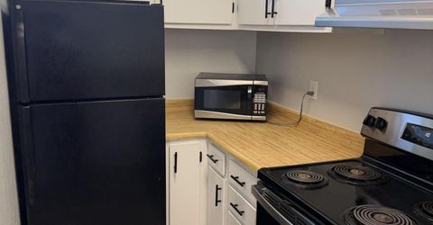 865 Nutmeg Place, Unit APT 11, Reno, NV 89502 Photo