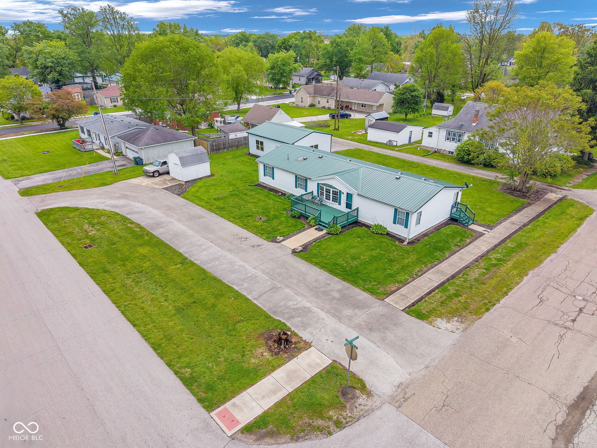81 Crawford Street, Clayton, IN 46118 Main Photo