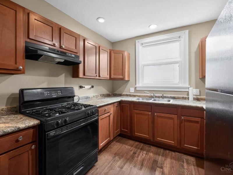 2725 Orland Avenue, Cincinnati, OH 45211 Photo 13