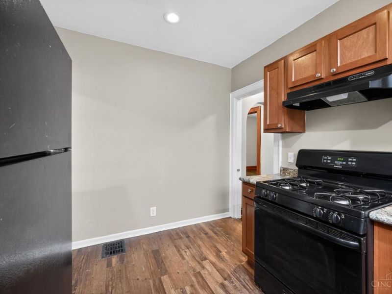 2725 Orland Avenue, Cincinnati, OH 45211 Photo 16
