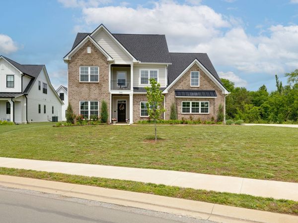 1545 Shalom St , Murfreesboro, TN 37128