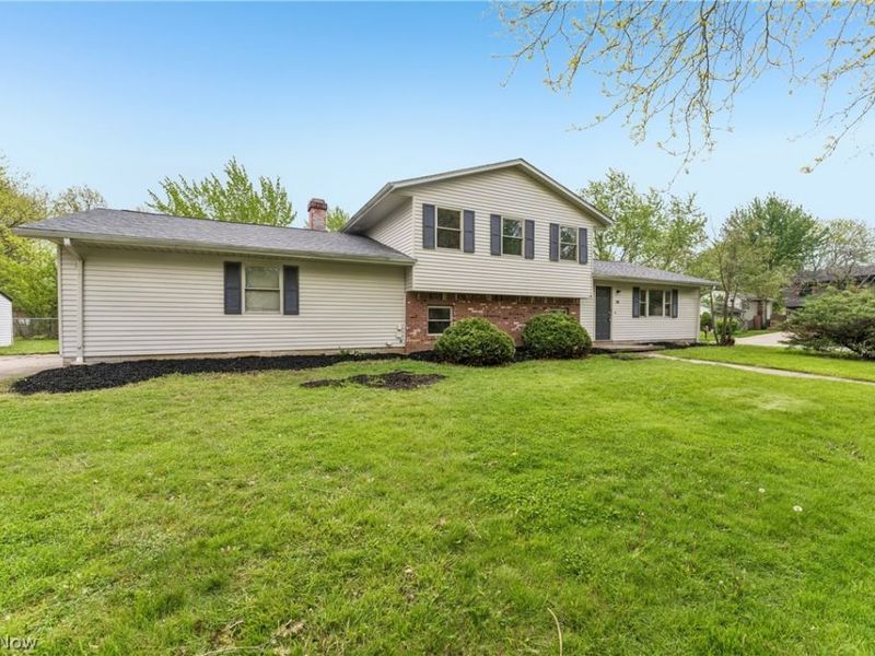 102 California Avenue , Elyria, OH 44035 Photo 11