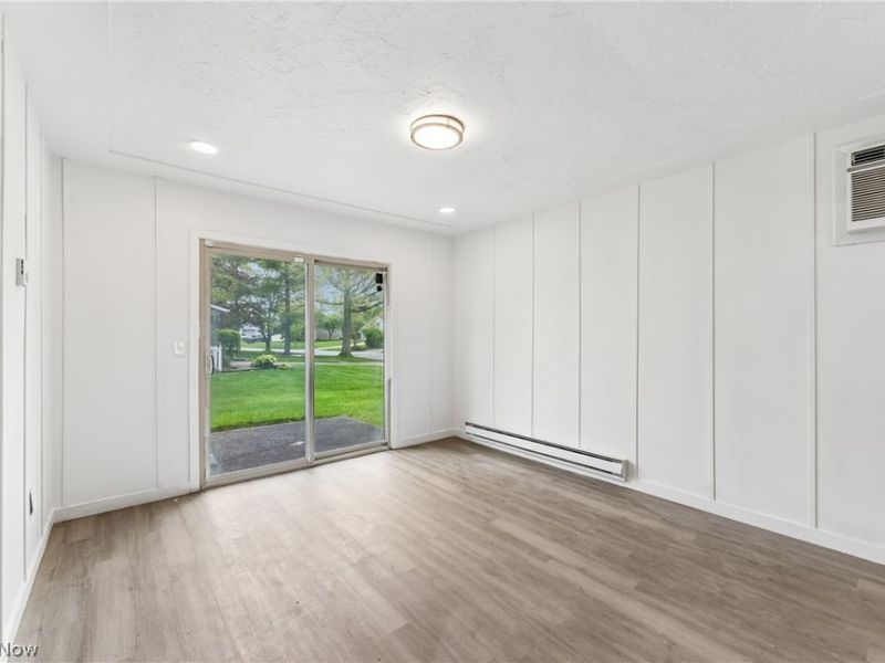 102 California Avenue , Elyria, OH 44035 Photo 15