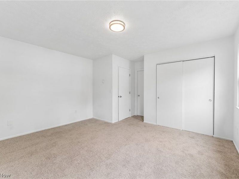 102 California Avenue , Elyria, OH 44035 Photo 18