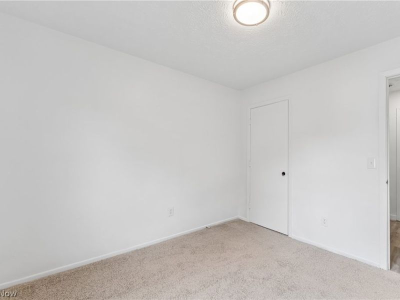 102 California Avenue, Elyria, OH 44035 Photo 21