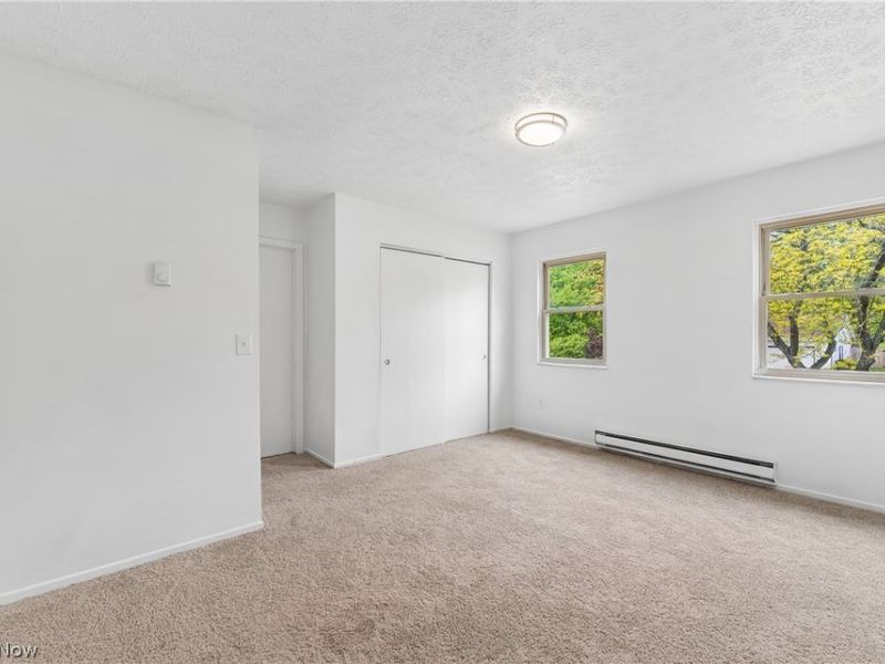 102 California Avenue , Elyria, OH 44035 Photo 4