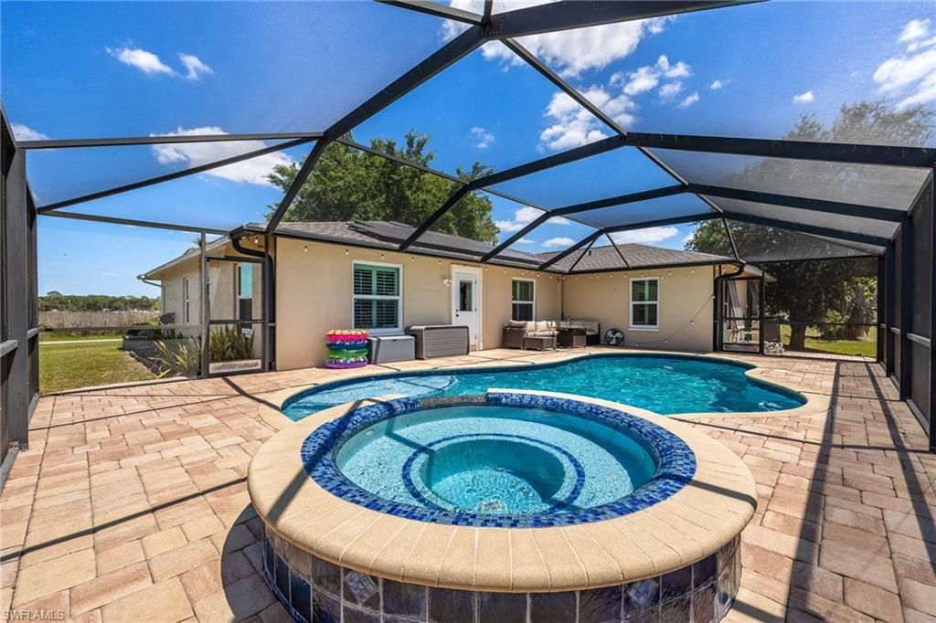 5060 Melaluca Dr, Fort Myers, FL 33905 Photo