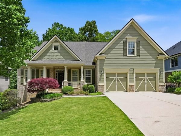 7422 Brookstone Circle, Flowery Branch, GA 30542