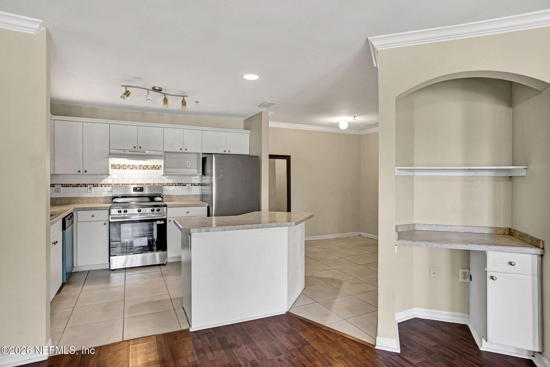 3591 Kernan Boulevard S, Unit 524, Jacksonville, FL 32224 Photo