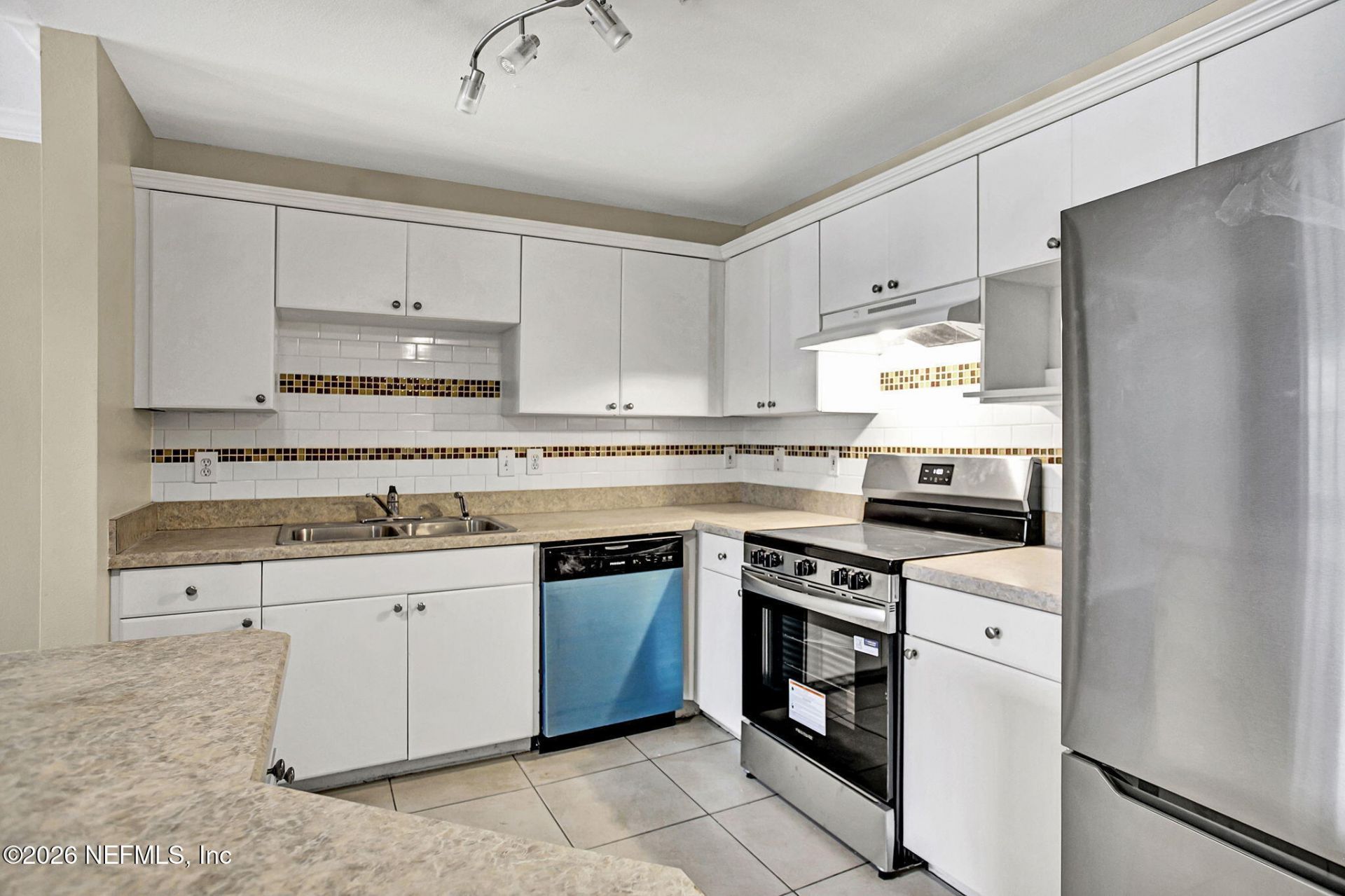 3591 Kernan Boulevard S, Unit 524, Jacksonville, FL 32224 Photo