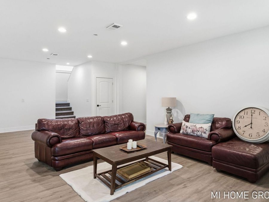 Property Image 62