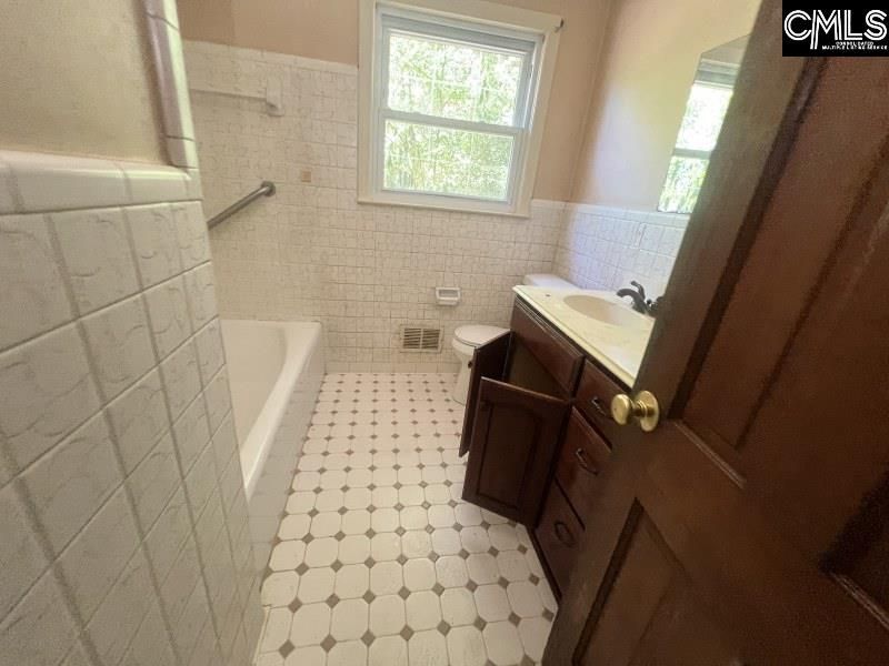 321 Nottingham Road  Photo 15
