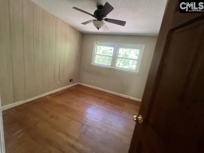 321 Nottingham Road  Photo 16