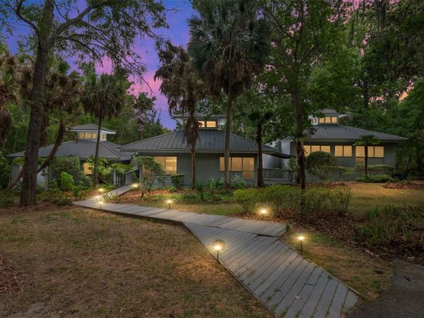 GAINESVILLE, FL 32653