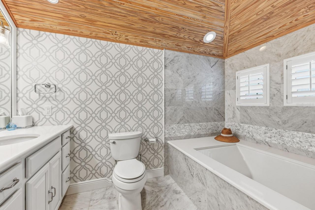 40 Seawatch Lake Drive, Boca Grande, FL 33921 Photo
