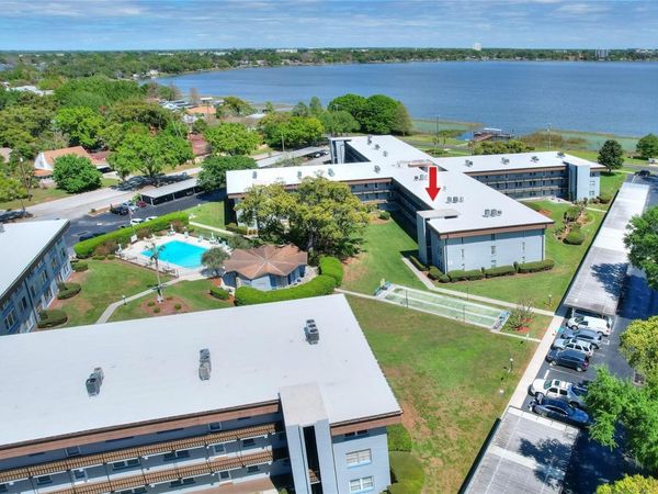 333 LAKE HOWARD DRIVE NW, Unit 203C, WINTER HAVEN, FL 33880