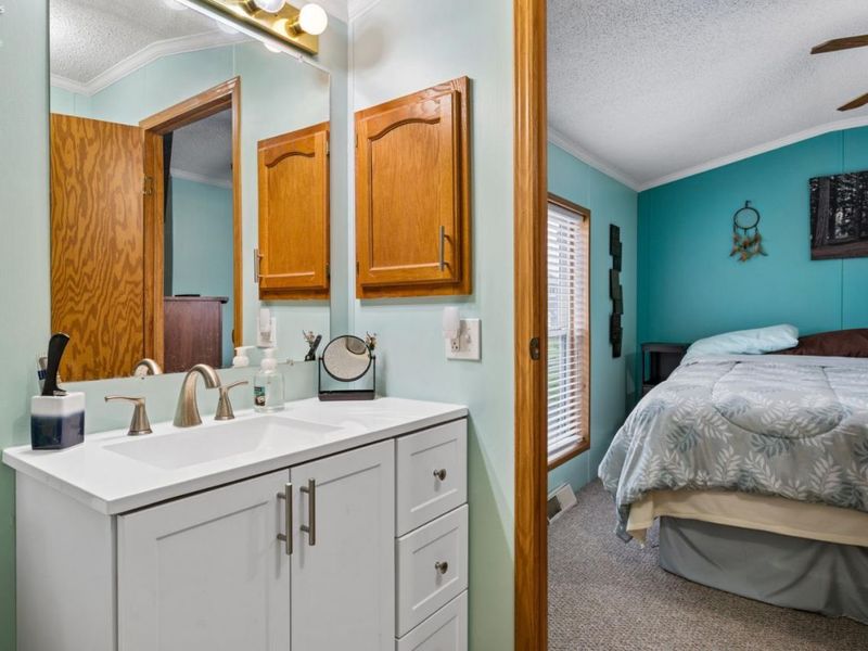 51 Rathbun, Marblehead, OH 43440 Photo 25