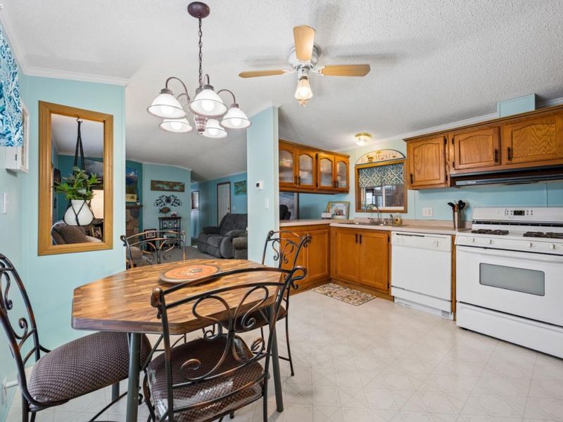 51 Rathbun, Marblehead, OH 43440 Photo 35