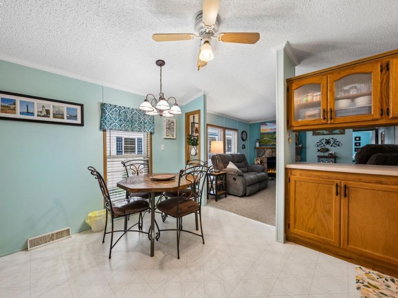 51 Rathbun, Marblehead, OH 43440 Photo 37