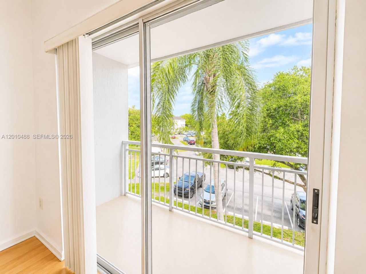 8640 SW 212th St, Unit 303, Cutler Bay, FL 33189 Photo