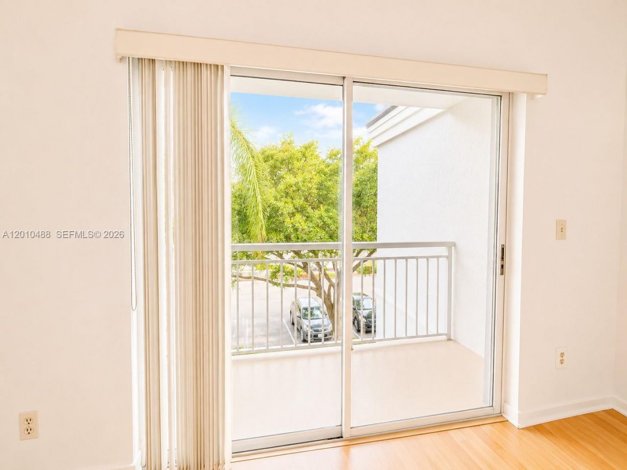 8640 SW 212th St, Unit 303, Cutler Bay, FL 33189 Photo