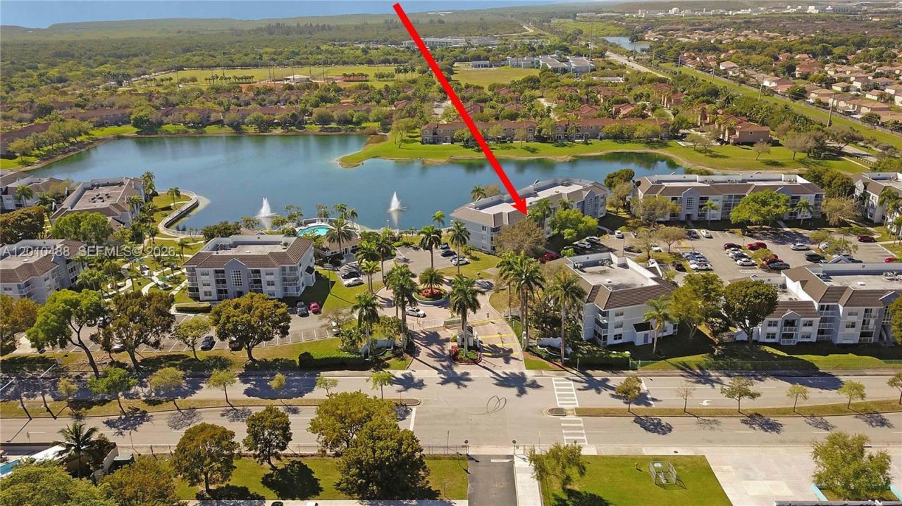 8640 SW 212th St, Unit 303, Cutler Bay, FL 33189 Photo