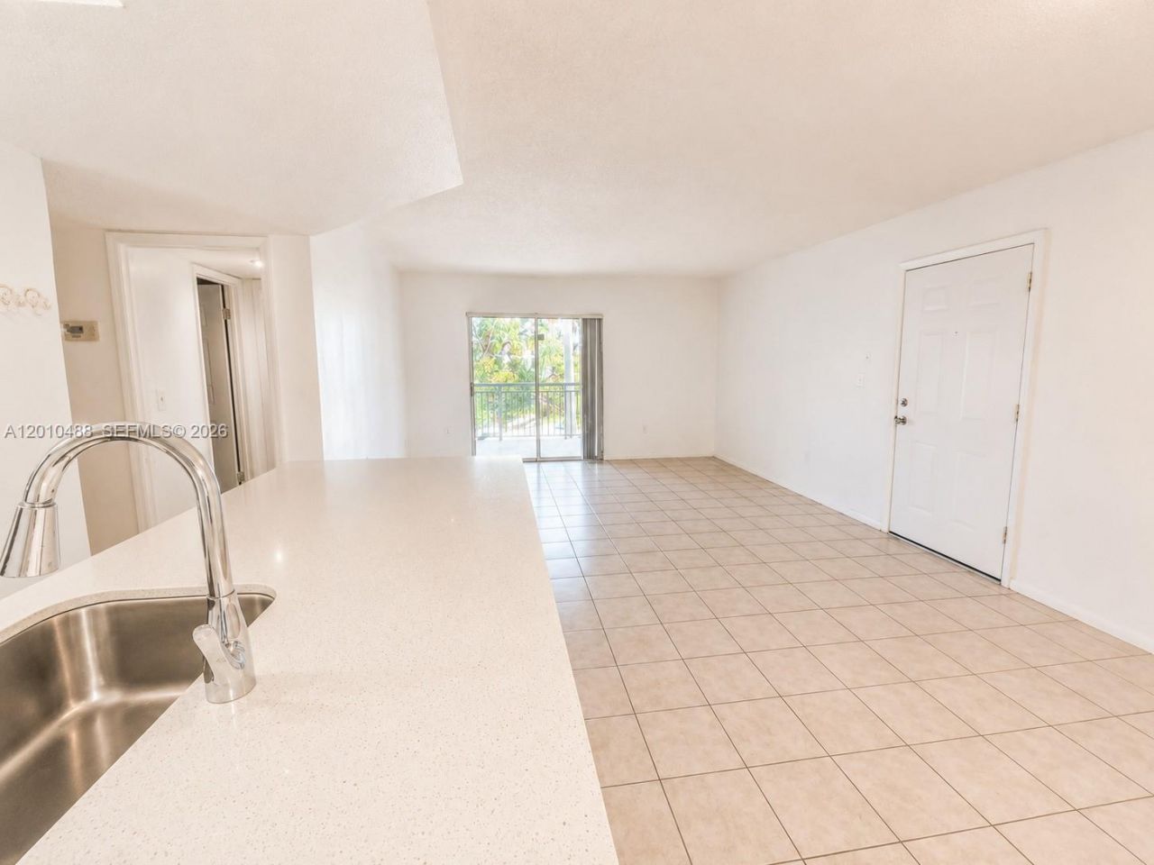 8640 SW 212th St, Unit 303, Cutler Bay, FL 33189 Photo