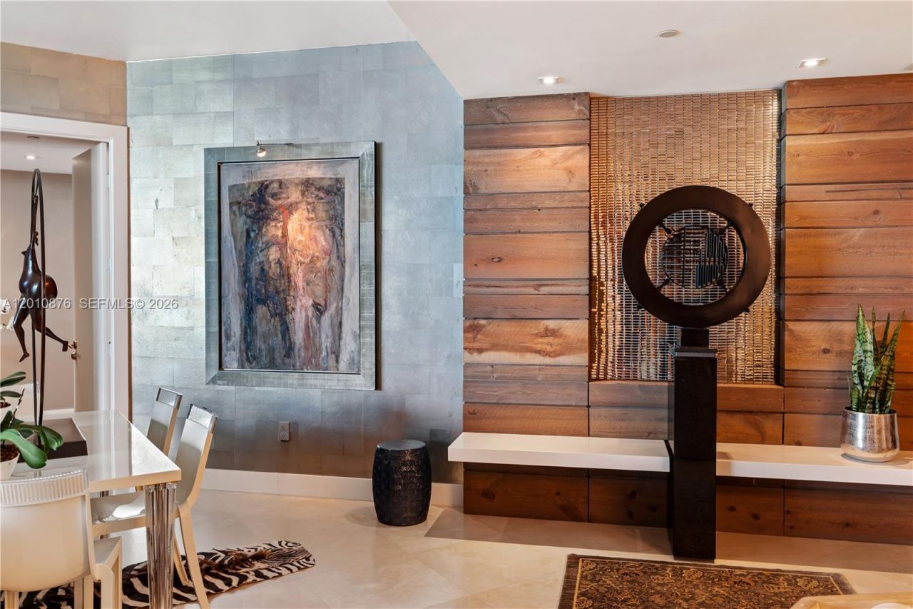 16051 Collins Ave, Unit 403, Sunny Isles Beach, FL 33160 Photo