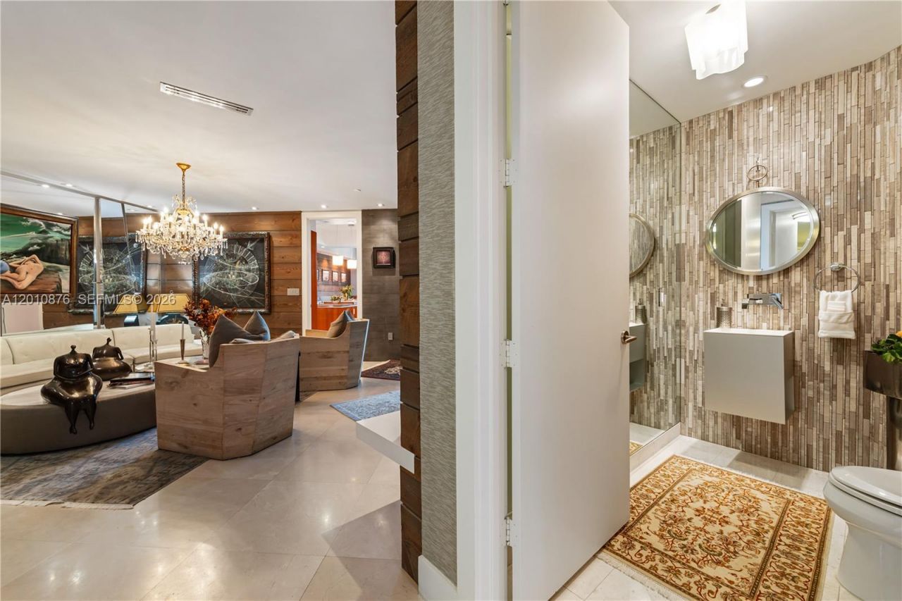 16051 Collins Ave, Unit 403, Sunny Isles Beach, FL 33160 Photo