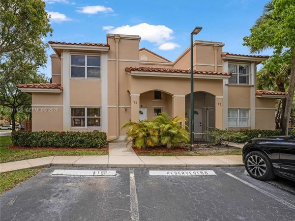 595 Racquet Club Rd , Unit 74-19, Weston, FL 33326