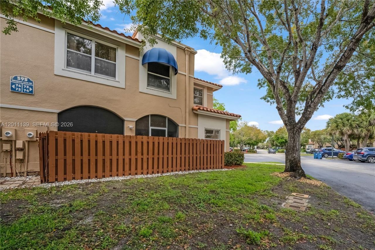 595 Racquet Club Rd , Unit 74-19, Weston, FL 33326 Photo