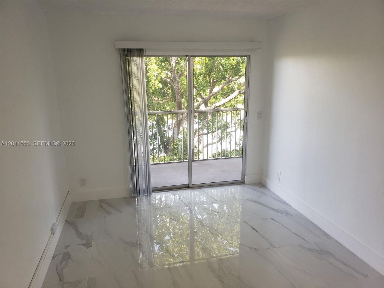 13255 SW 7th Ct, Unit 305D, Pembroke Pines, FL 33027 Photo
