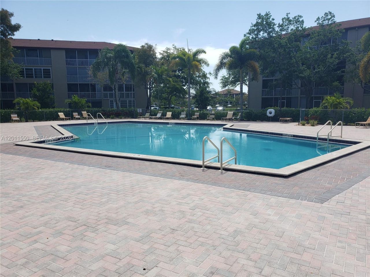 13255 SW 7th Ct, Unit 305D, Pembroke Pines, FL 33027 Photo