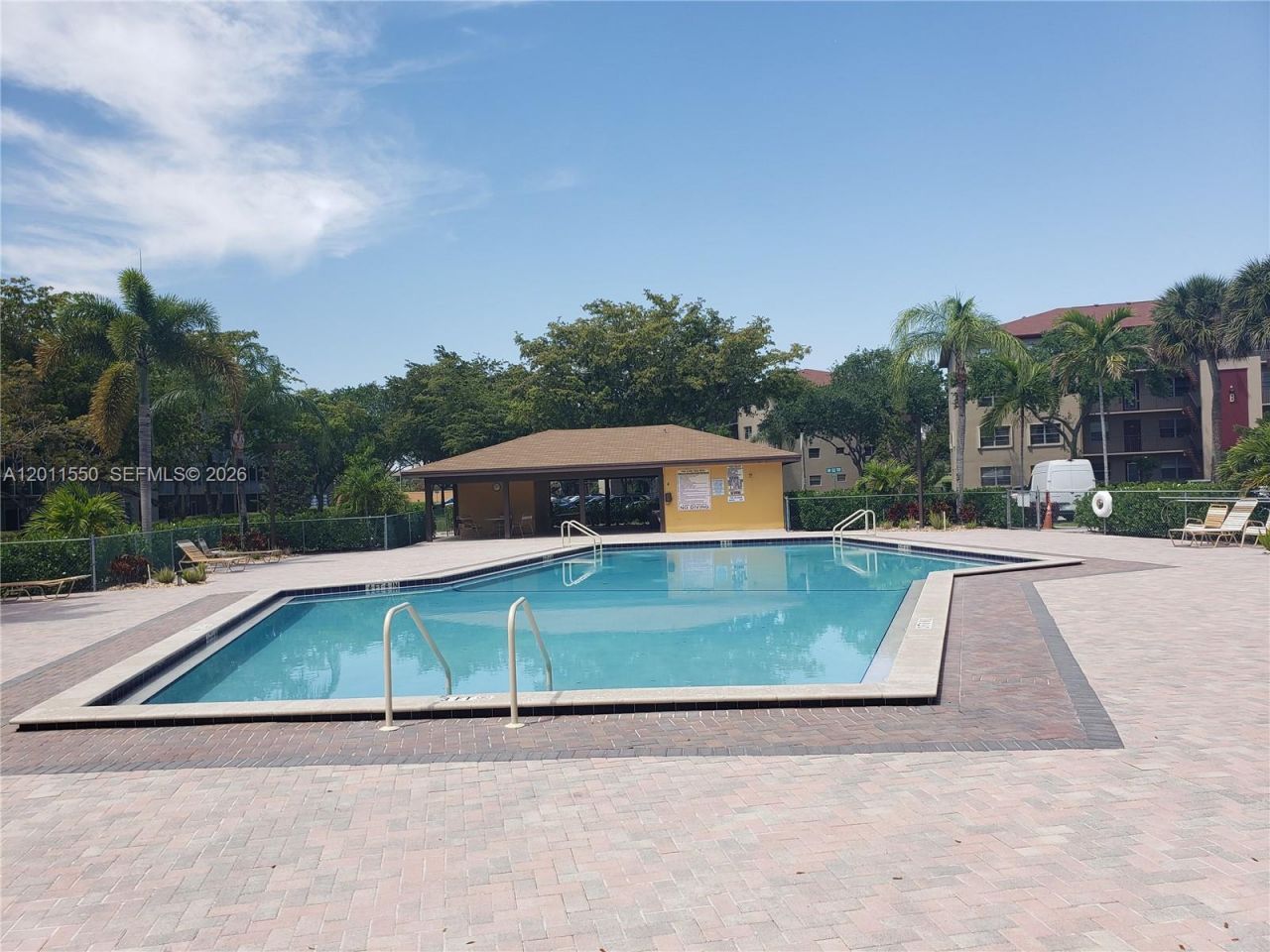 13255 SW 7th Ct, Unit 305D, Pembroke Pines, FL 33027 Photo
