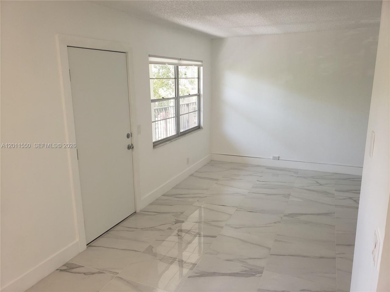 13255 SW 7th Ct, Unit 305D, Pembroke Pines, FL 33027 Photo