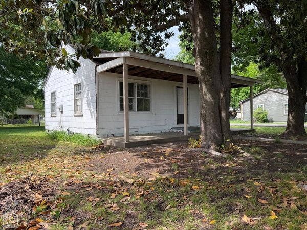 201 Haywood, Manila, AR 72442