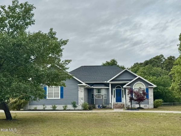15 Stratford Place SW, Shallotte, NC 28470
