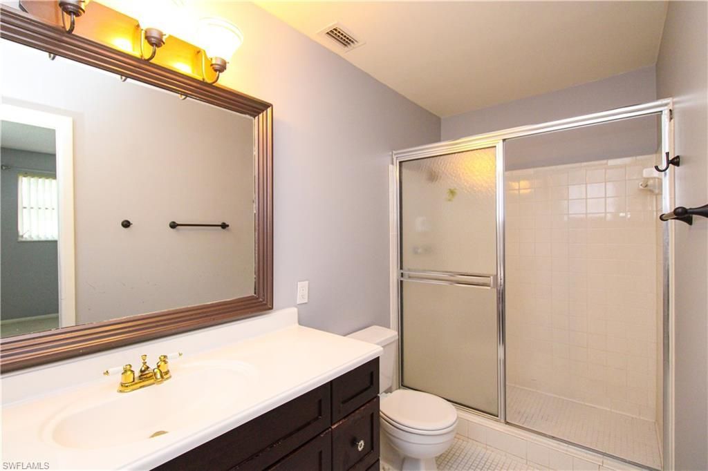 729 Palm View Dr, Unit D4, Naples, FL 34110 Photo