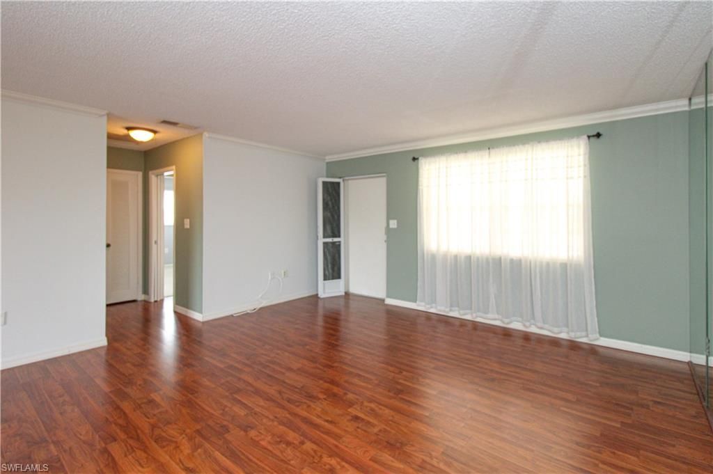 729 Palm View Dr, Unit D4, Naples, FL 34110 Photo