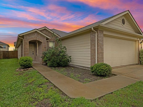 12111 Stoneridge Gap LN, Manor, TX 78653
