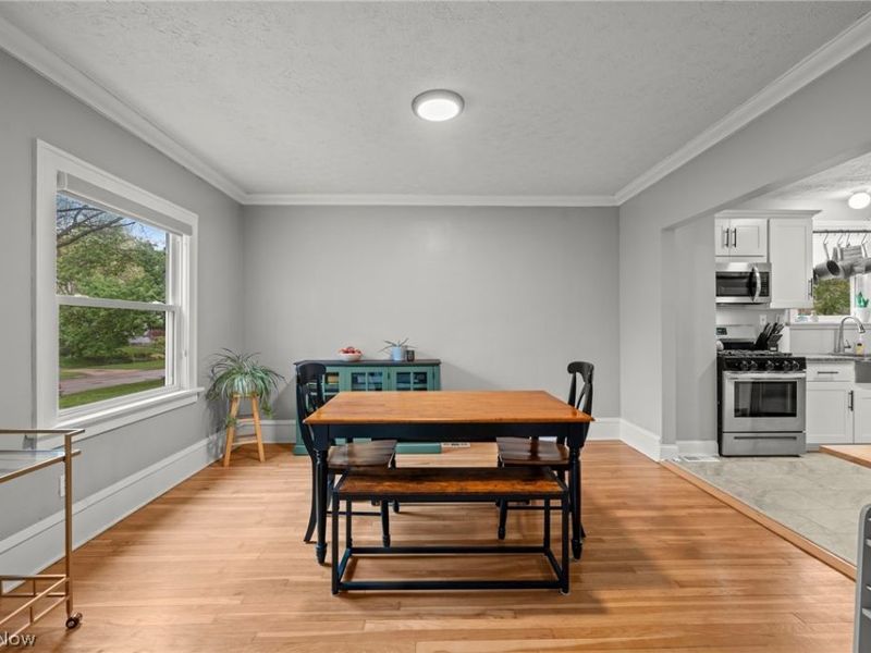 3273 Meadowbrook Boulevard, Cleveland Heights, OH 44118 Photo 7