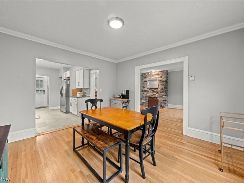 3273 Meadowbrook Boulevard, Cleveland Heights, OH 44118 Photo 9