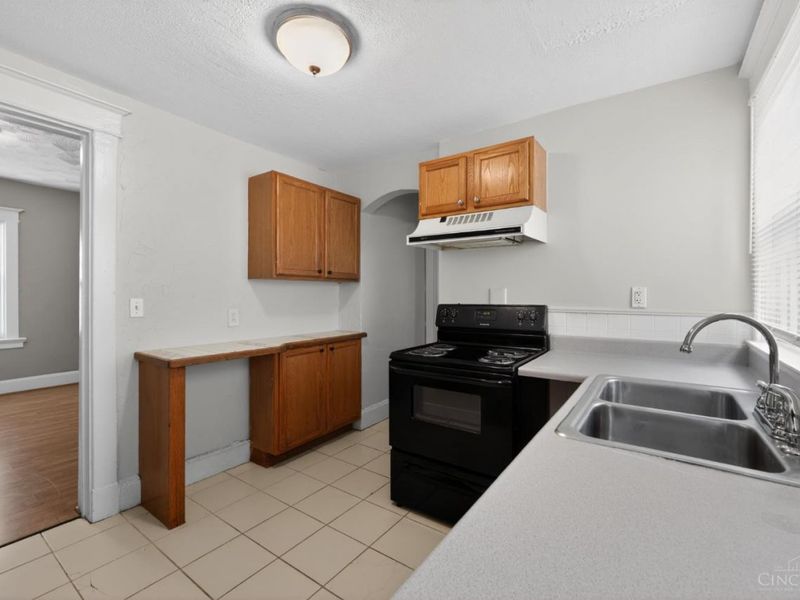 4938 Plainville Road, Cincinnati, OH 45227 Photo 22
