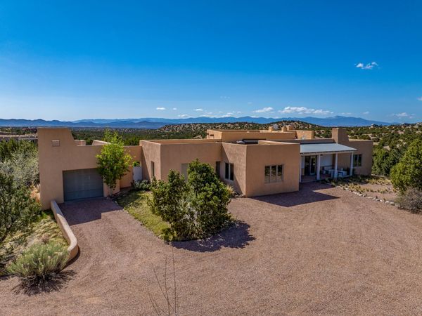 84 Paseo De Aguila , Santa Fe, NM 87506