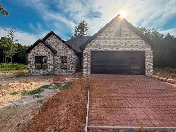 705 Greene 756 Road, Paragould, AR 72450