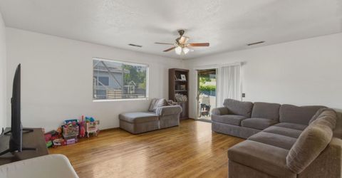 1843 W 8th St, Merced, CA 95341 Photo