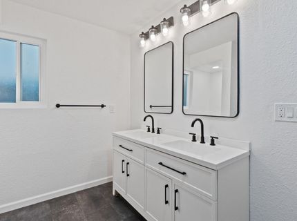 1425 Pleasant St, Redding, CA 96001 Photo