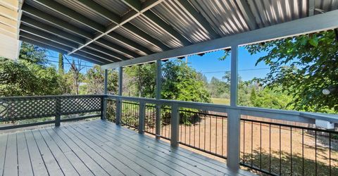 1425 Pleasant St, Redding, CA 96001 Photo