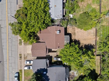 1425 Pleasant St, Redding, CA 96001 Photo