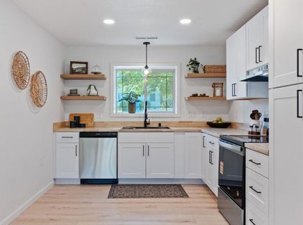 1425 Pleasant St, Redding, CA 96001 Photo